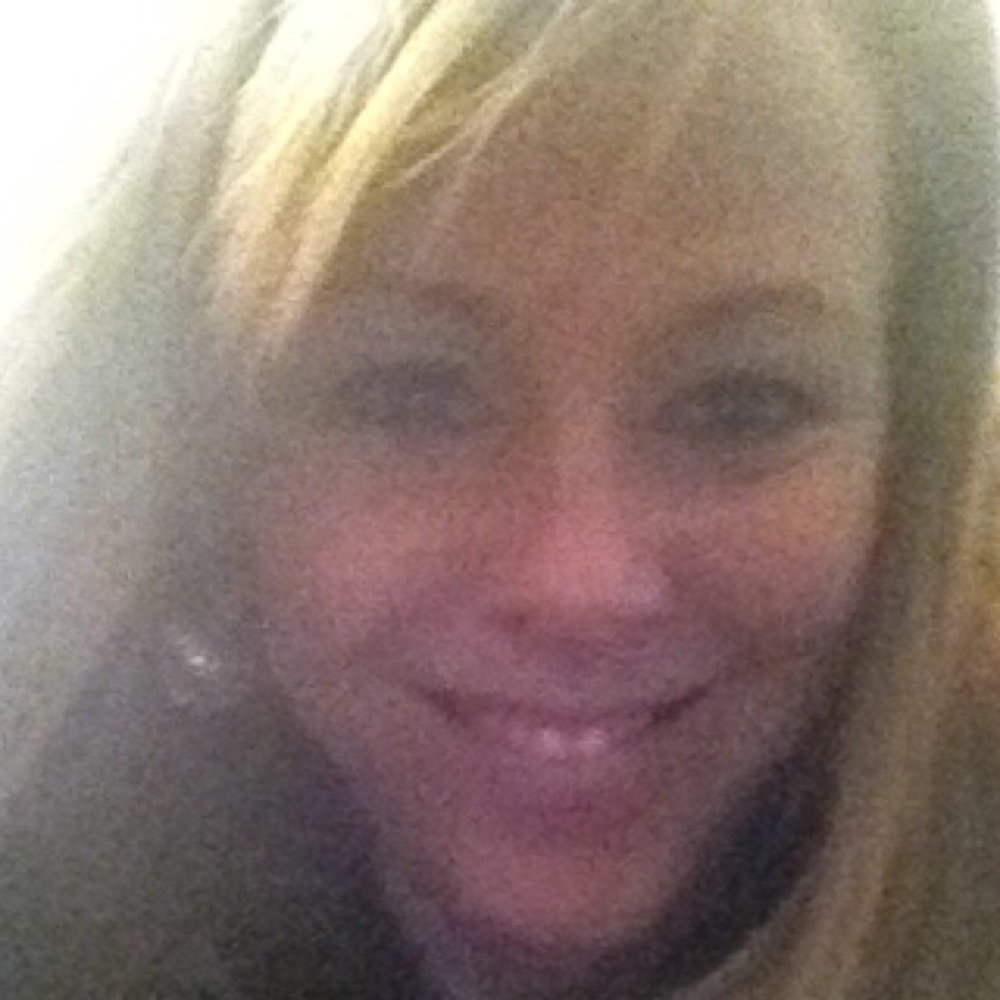 Meet your Posher, Suzanne